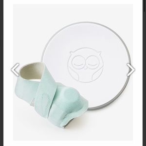 *accepting offers!* 2019 Owlet Baby Smart Sock 2- Infant HR Oxygen Monitor